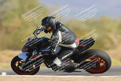 media/Nov-06-2023-Moto Forza (Mon) [[ce023d0744]]/2-Advanced Group/Session 4 (Turn 8 Inside)/